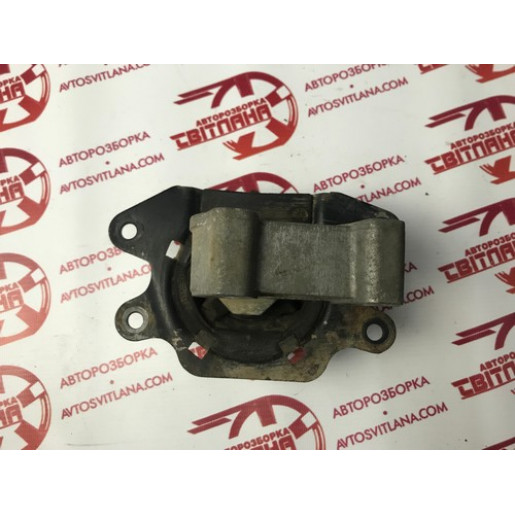 Подушка двигуна ліва передня Opel Combo 2001-2011 13109203